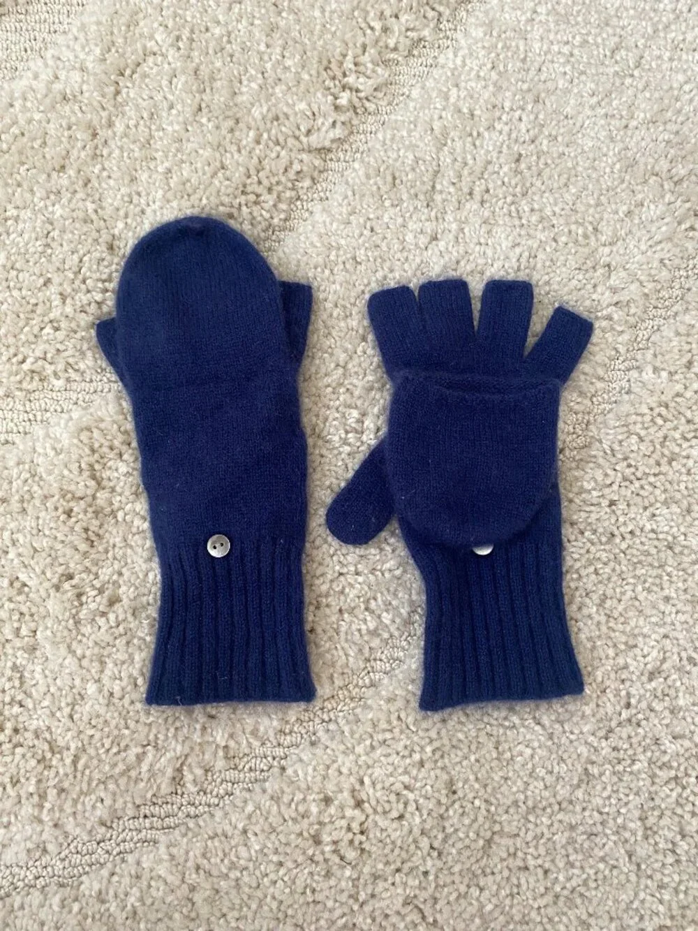 Hill House Cashmere Glovelettes Blue